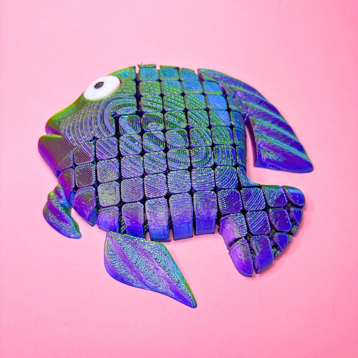 Iridescent Flexi Fish — 3D Printed by LemonPrint
